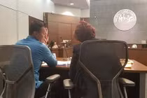 Ngoại tình, bị buộc bồi thường 204 tỉ đồng