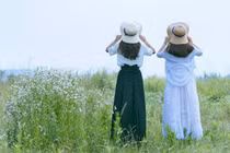 Cho mượn 10 triệu đồng và câu chuyện của bạn thân "nhà người ta"