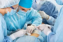 Lối sống khiến bệnh ung thư đại tràng ngày càng trẻ hóa