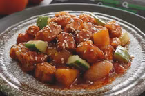 Video: Bổ sung thực đơn chay với đậu giả thịt sốt chua ngọt