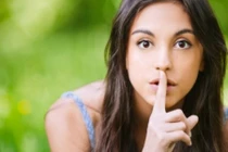 Phụ nữ giữ bí mật được trong bao lâu?