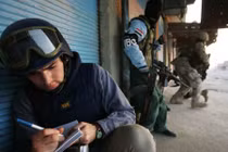 Phóng viên chiến trường Syria: Đi tìm sự thật bằng mạng sống