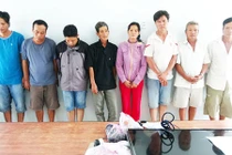 "Nữ quái" 38 tuổi tổ chức ổ cá độ đá gà qua mạng