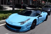 Video: Cường “Đô-la” tiếp tục trổ tài drift Ferrari 458 độ Liberty Walk