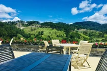 Tình 1 đêm với hàng xóm, nữ giúp việc tá hỏa nhận tin của bác sĩ