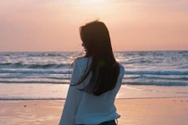 Cô gái 26 tuổi nhất quyết không lấy chồng dù bố mẹ mòn mỏi ngóng trông