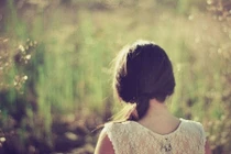 Day dứt vì cưới chạy tuổi