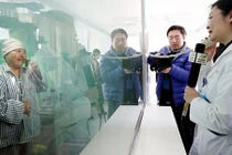 Em gái bất chấp tính mạng cứu sống anh trai và kết nghẹn lòng