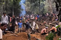 Thực hư lên rừng tìm đá quý bị “chặt chém” bát mỳ tôm 100 nghìn