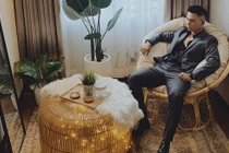 "Đột nhập" căn hộ rộng hơn 300 m2, giá 7 tỷ đồng của ca sĩ Đại Nhân