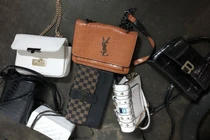 Lấy ngày sinh làm mật khẩu, nhiều người mất tiền khi bị trộm thẻ ATM