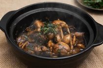 Món nấu nhanh: Thử ngay ếch xào lá lốt đậm đà ngày trở lạnh