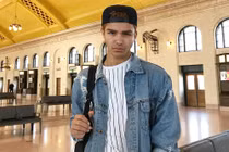 Quay video liếm bồn cầu, ngôi sao mạng xã hội nhiễm Covid-19