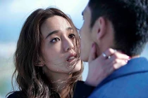 Chuyện tình buồn của cô gái hiến mắt cho người mình yêu