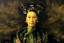 Từ Hy Thái Hậu: Chỉ tắm thôi cũng khiến triều đình mục rỗng