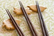 Dùng đũa quá lâu có thể gây ung thư ?