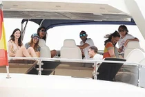 Kỳ nghỉ xa xỉ của dàn sao Real trước CK Champions League