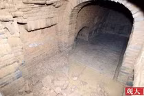 "Lời nguyền" đáng sợ trên nắp quan tài cháu gái Hoàng hậu Trung Hoa