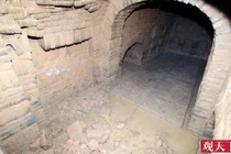 "Lời nguyền" đáng sợ trên nắp quan tài cháu gái Hoàng hậu Trung Hoa