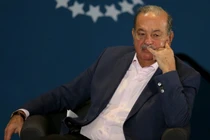 Mua thứ "ai cũng bỏ chạy", trở thành tỷ phú giàu thứ 5 thế giới