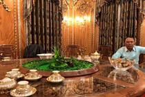 Cận cảnh căn biệt thự 300 tỷ dát vàng ở Hà Nội