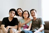 Gia đình hạnh phúc ngoài đời của "ông bố quốc dân" Trung Anh