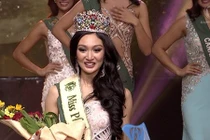 Tân Hoa hậu Trái đất bị chê kém sắc: “Có nói gì tôi vẫn là Hoa hậu“