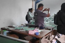 Cơ sở sản xuất khẩu trang giả tinh vi, suýt ra thị trường