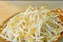 4 loại rau chứa nhiều độc tố dễ sinh bệnh