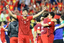 Tìm hiểu về CLB Áo hỏi mua Đoàn Văn Hậu