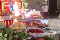 Giá ớt hiểm cao hơn giá rau muống ?