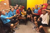 Quán cà phê Quang Hải, Đức Chinh góp vốn hoạt động thế nào?