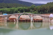 Cán bộ văn phòng HĐND tỉnh xây khu du lịch sinh thái "chui"