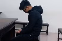 Dọa tung ảnh khỏa thân tống tiền, thầy bói dởm lĩnh án