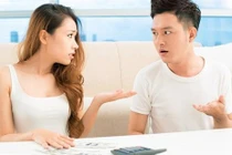 Muộn phiền vì vợ suốt ngày chỉ "tiền...tiền"