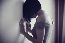 Video: Choáng váng trước sự thật khủng khiếp của chồng sắp cưới