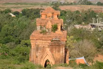 Bí ẩn tàu chở kho báu Chăm bị chìm ở biển Hồng Hải