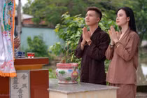 Angela Phương Trinh bất ngờ tiết lộ muốn đi tu vì trầm cảm?