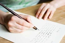 Người thuận tay trái hay thuận tay phải thông minh hơn?