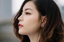 Dù đã ly dị nhưng chồng cũ vẫn quỳ trước cửa nhà tôi