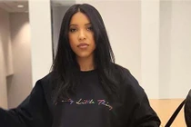 Diễn viên nhận "bão gạch" vì chế giễu người Việt làm móng tại Mỹ