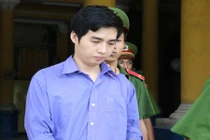 Giết bạn tình đồng tính rồi cướp tài sản sau khi quan hệ