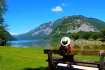 Hallstatt - thị trấn cổ kính và yên bình nhất châu Âu