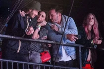 Victoria tức điên vì David Beckham thân thiết với người đẹp nổi loạn