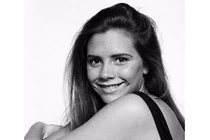 Victoria Beckham thuở trăng rằm: Tươi tắn, tròn đầy gợi cảm