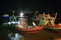 Hà Tĩnh: Xác người đàn ông lõa thể mắc vào lưới ngư dân