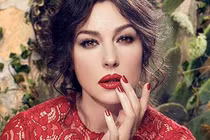 10 "thủ phạm" khiến đôi môi nứt nẻ