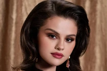 Chất đầy tiền trong tủ lạnh và lối sống xa xỉ của giới nghệ sĩ