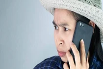 Cách nào để đòi nợ người yêu cũ khi anh ta chặn liên lạc?