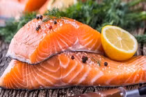 Nhận biết cá hồi ngon chuẩn chỉ 3 giây bằng mắt thường